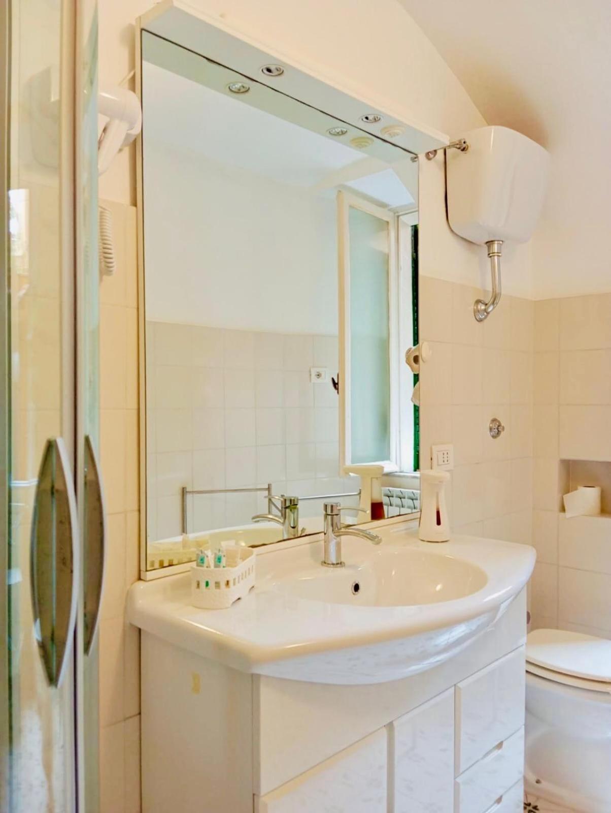 Vacanze Romane Colosseo Apartment Exterior photo